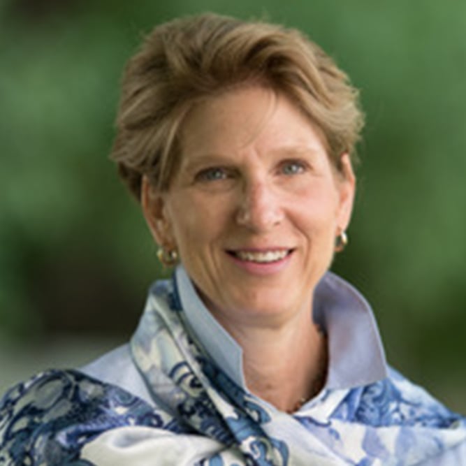 dr-barbara-livingston-headshot-r